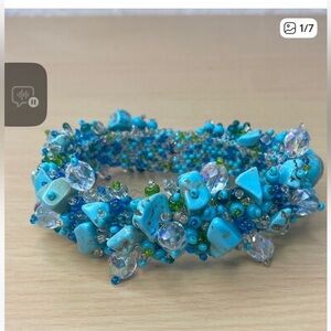 Turquoise Beaded Cluster magnetic closing Bracelet - Women Jewelry